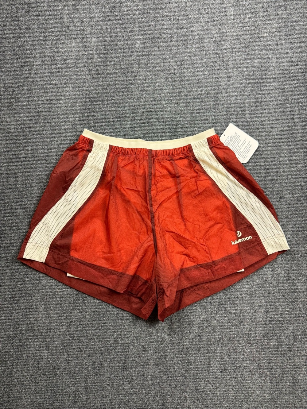 LULULEMON Women's License to Train High Rise Shorts 4" Red Orange Size Small